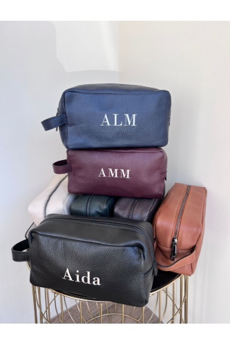 Neceser Piel Unisex Personalizable. Varios. Color: negro, mostaza, camel, taupe |