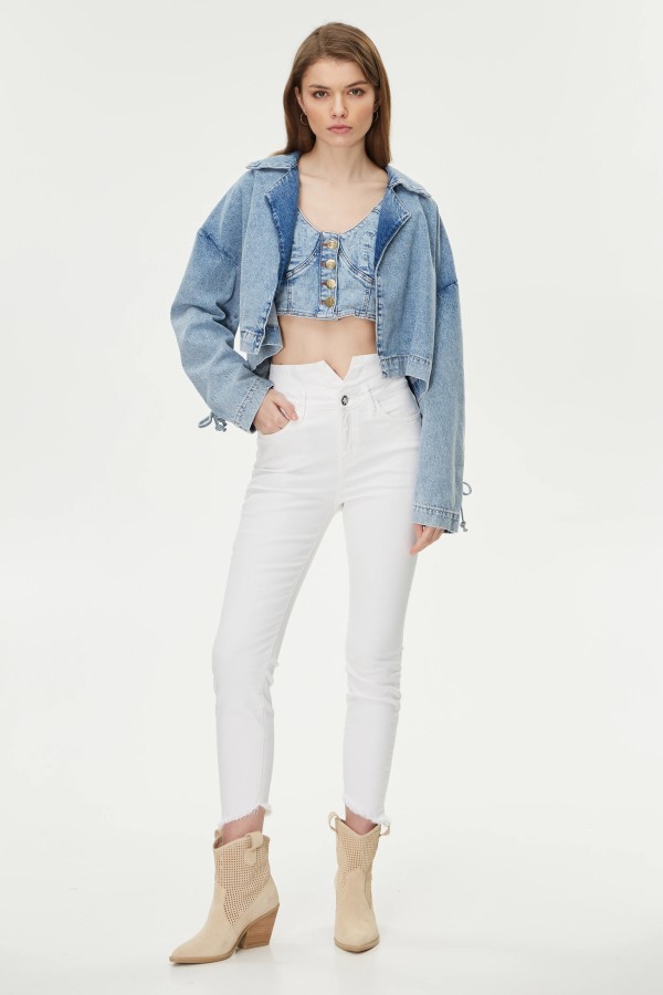 Jeans Selena Blanco. Pantalones / Shorts BSB. Tallas: 27, 28, 29, 26 | Bambalinas