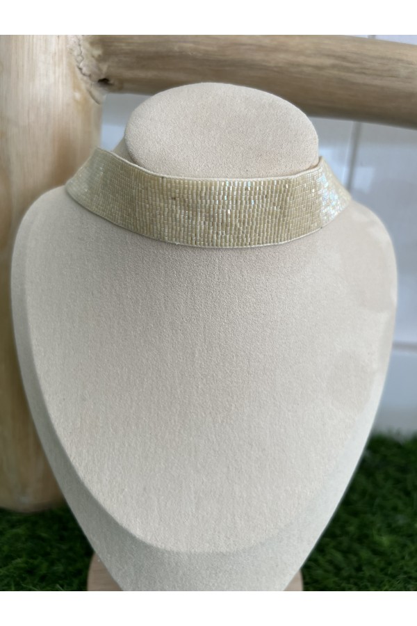 Choker Dubai. Bisuteria. Color: marfil, dorado, negro | Bambalinas Closet
