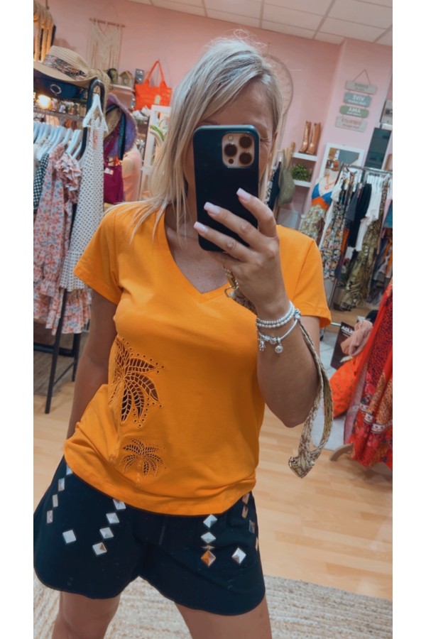 Camiseta Roa. Camisetas. Color: naranja; Tallas: xs, m, l, s | Bambalinas Closet