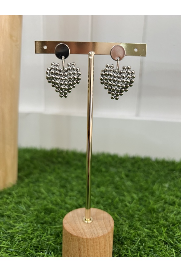 Pendientes Corazon Plateado. Bisuteria.  | Bambalinas Closet