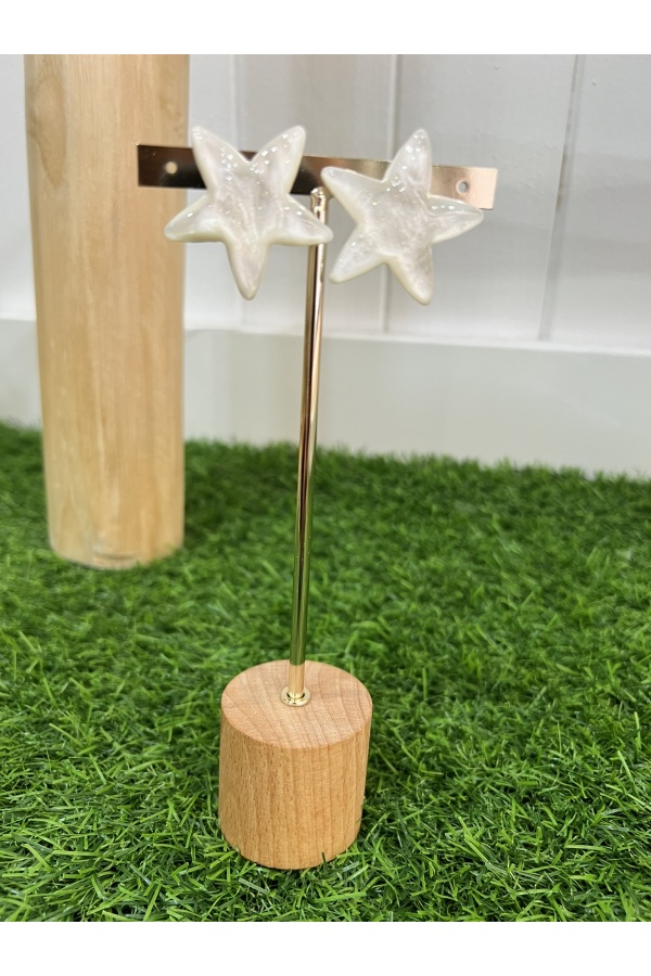 Pendientes Estrella Nacar Blanco. Bisuteria.  | Bambalinas Closet