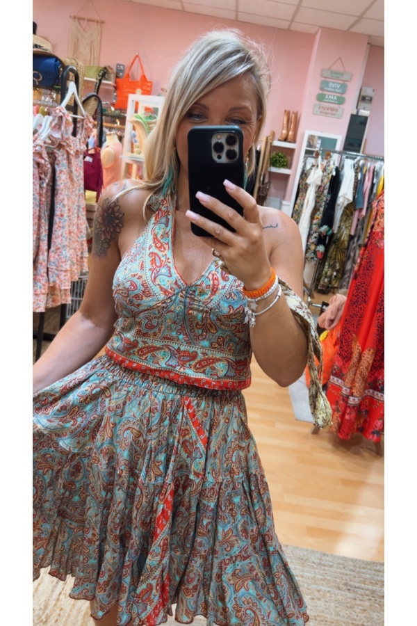 Conjunto Bali Falda. NOVEDADES. Color: verde, azul marino, azul cielo, rojo;