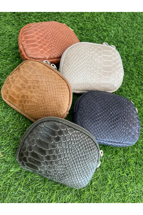 Monedero Piel Serpiente. Varios. Color: caldera, crudo, azul marino, verde kaki
