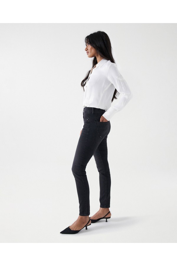 Jeans Secret Black. Pantalones / Shorts. Tallas: 27, 28, 29, 26 | Bambalinas