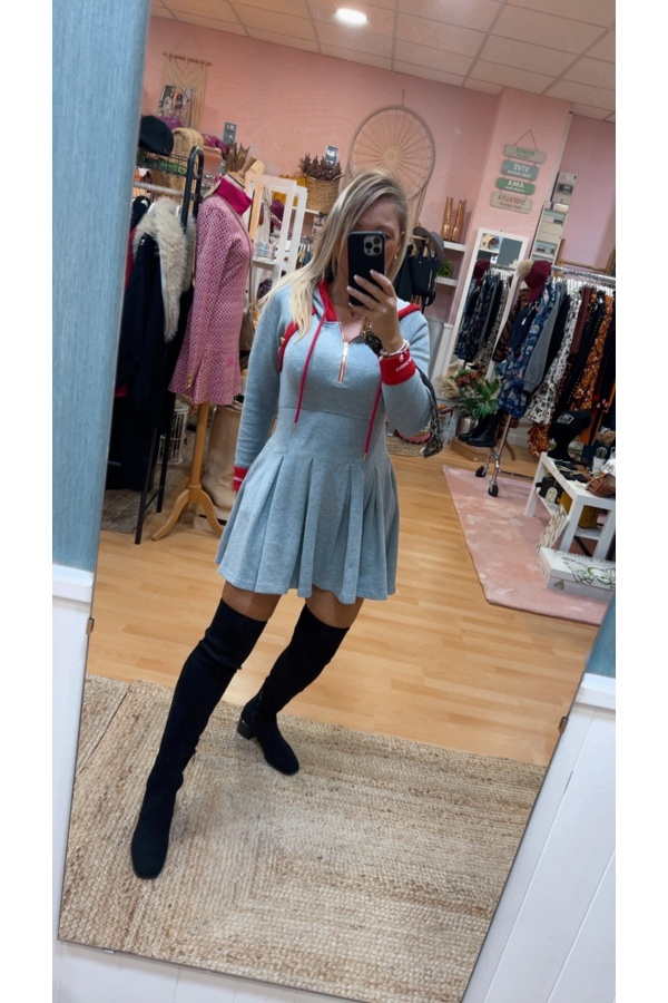 Bota Mosquetera Negra. Botas Altas. Tallas: 36, 37, 38, 39, 40, 41 | Bambalinas