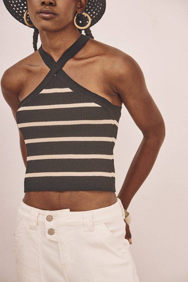 Top Akola. Inicio.  | Bambalinas Closet