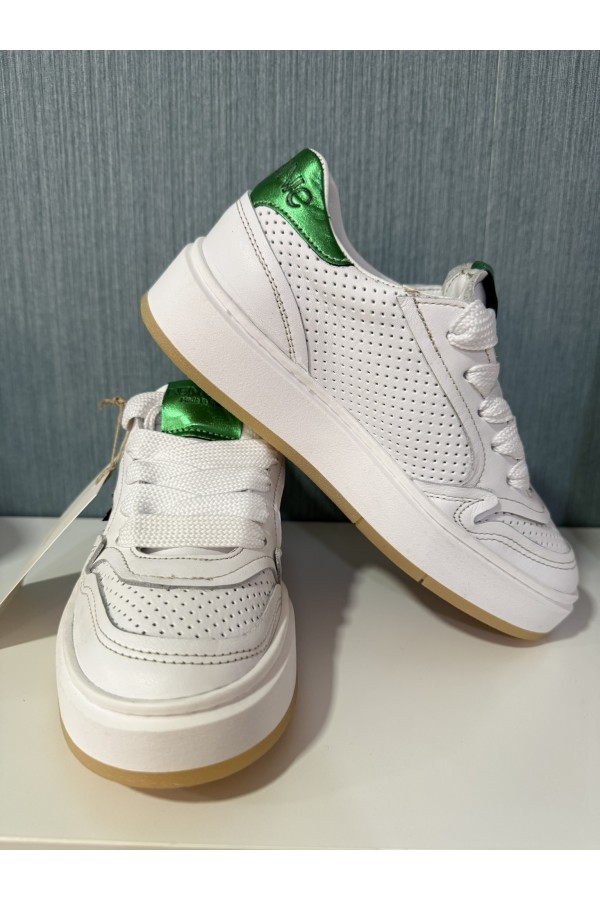 Deportiva Menorca. Deportivas. Tallas: 35, 36, 37, 38, 39, 40 | Bambalinas Closet