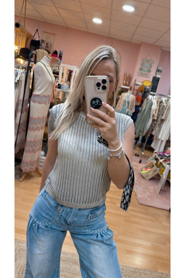 Top Barna Topo. Camisetas / Camisas BSB. Tallas: m, l, s | Bambalinas Closet