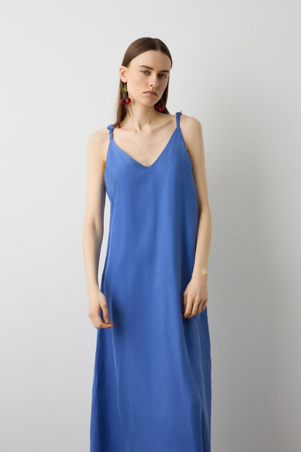 Vestido Creta. Vestidos BSB. Color: azul klein, vino; Tallas: xs, s, m |