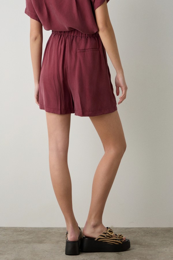 Bermuda Creta. Pantalones / Shorts BSB. Tallas: m, l, s | Bambalinas Closet