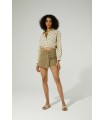 Short Kakthus. Pantalones / Shorts. Color: verde kaki; Tallas: m, l, s |