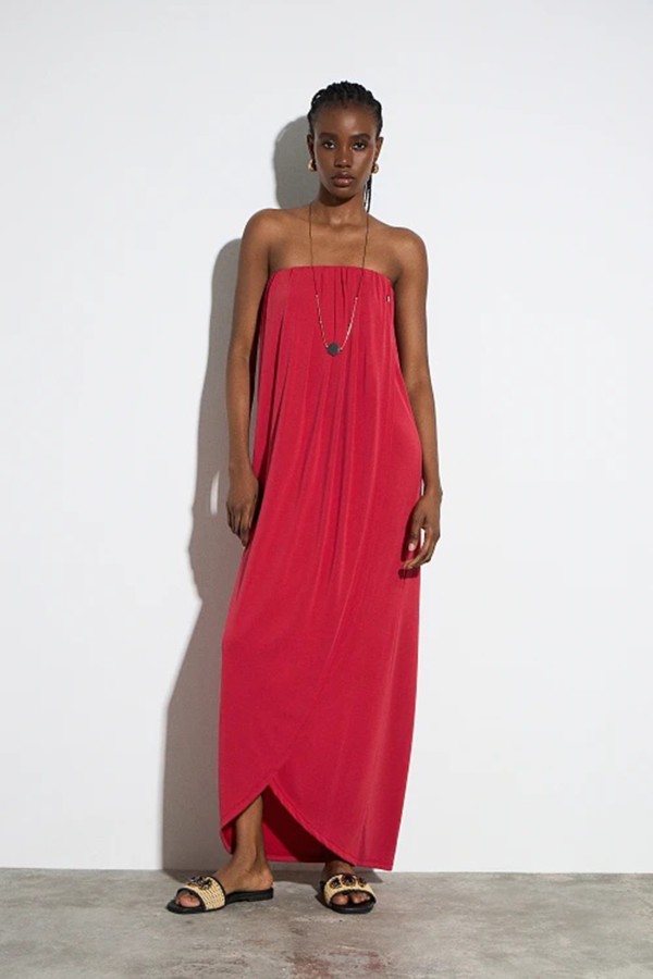 Vestido Chloe Cadena. Vestidos BSB. Color: rojo, negro, maquillaje; Tallas: xs