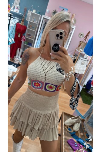 Top Soleil. Tops / Blusones. Color: beige, blanco; Tallas: talla unica |