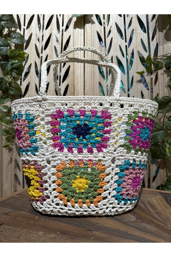 Capazo Patchwork Blanco. Inicio.  | Bambalinas Closet