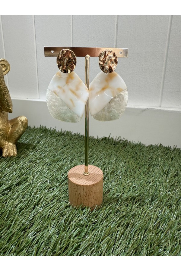 Pendientes Isla Blancos. Bisuteria.  | Bambalinas Closet
