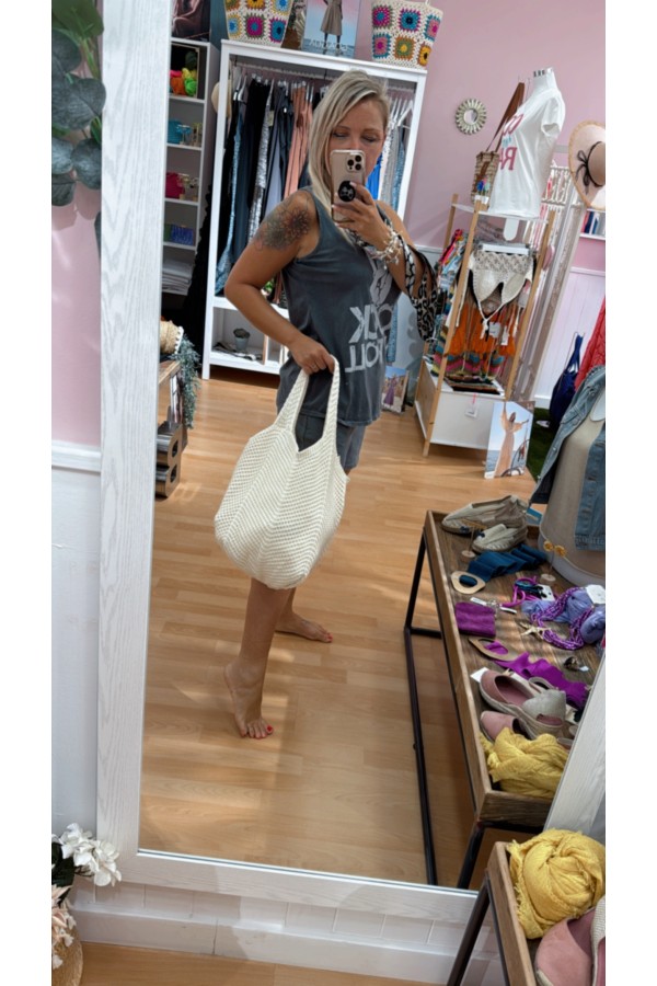 Bolso Ganchillo. Bolsos. Color: blanco roto, negro | Bambalinas Closet