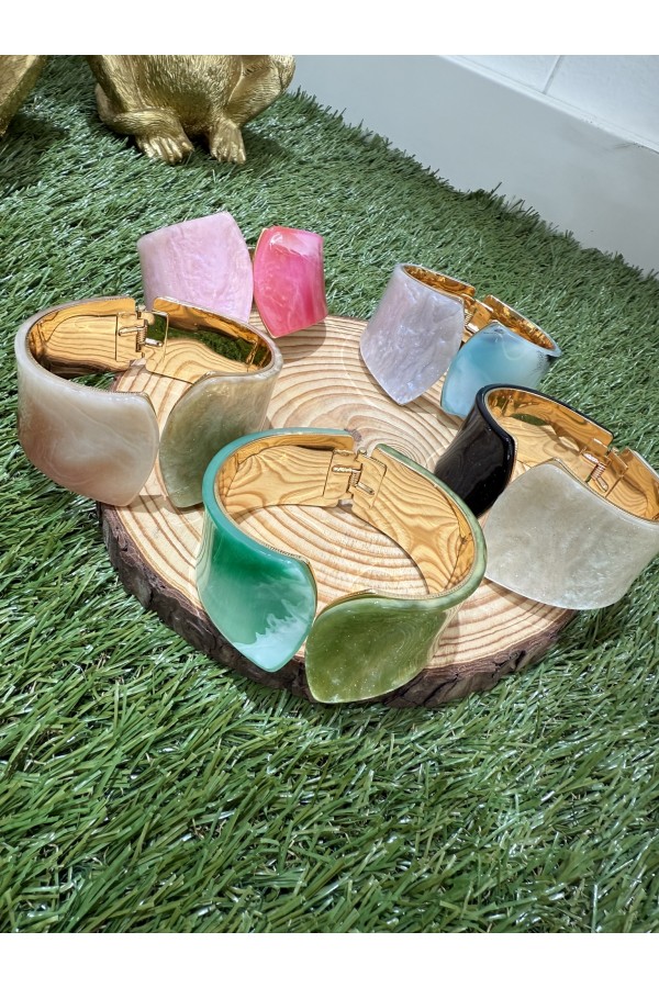 Brazalete Summer. Bisuteria. Color: frambuesa, turquesa, nude, verde, negro;