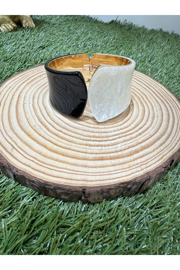 Brazalete Summer. Bisuteria. Color: frambuesa, turquesa, nude, verde, negro;