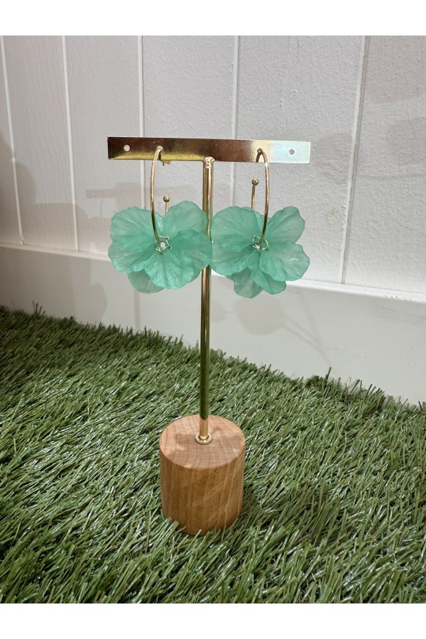 Pendientes Noa Verde. Bisuteria.  | Bambalinas Closet