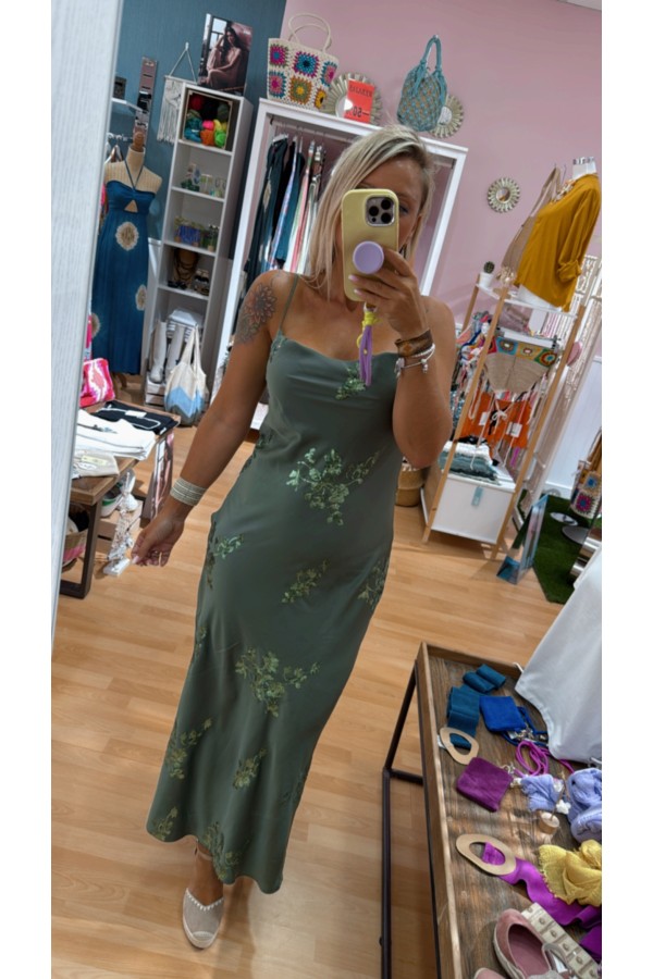 Vestido Paris. Vestidos. Color: verde kaki, negro; Tallas: talla unica |