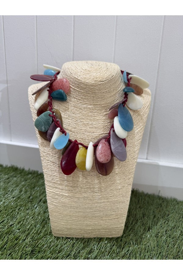 Collar Piedras Burdeos. Bisuteria.  | Bambalinas Closet