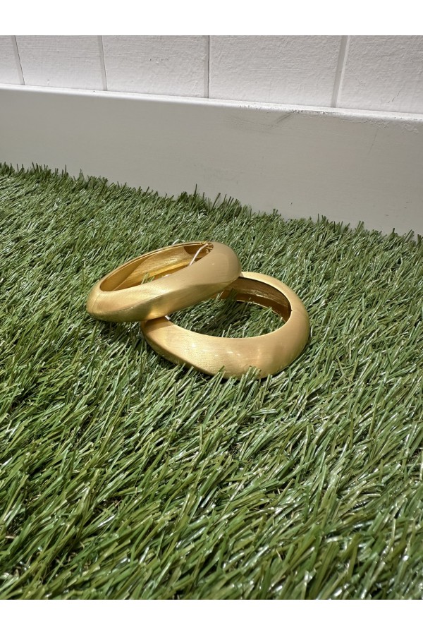 Brazalete Oro. Bisuteria.  | Bambalinas Closet