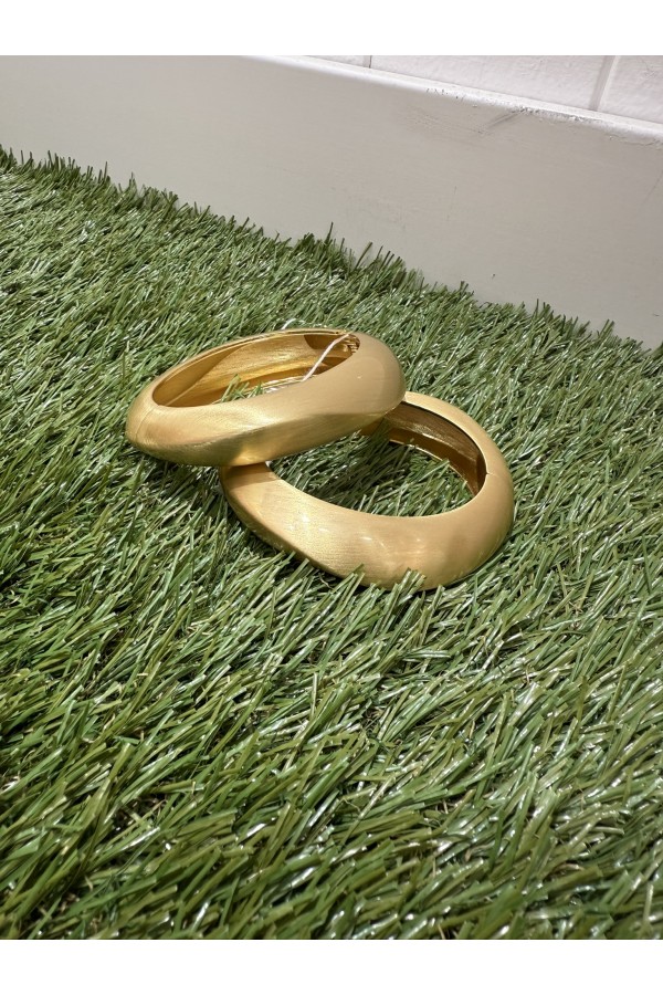 Brazalete Oro. Bisuteria.  | Bambalinas Closet