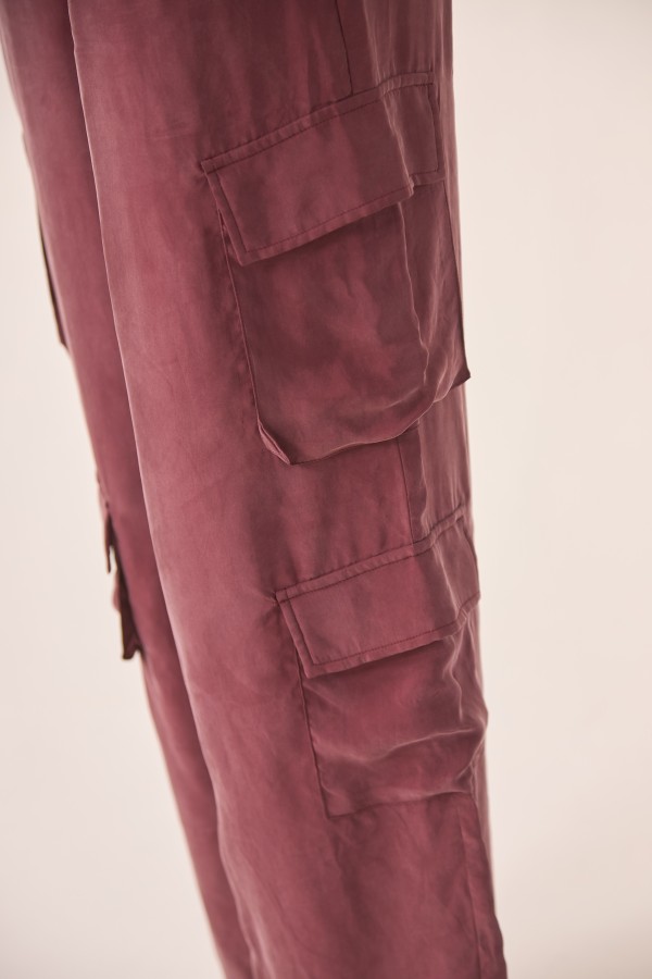 Pantalon Centauro. Partes de abajo NÜD Y NKN.  | Bambalinas Closet