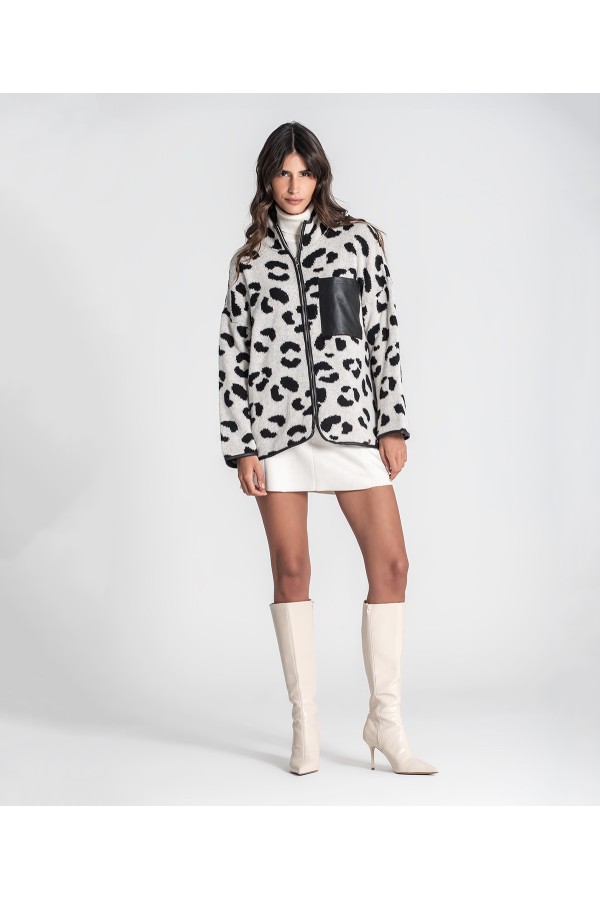 Chaqueta Animal Print. Inicio.  | Bambalinas Closet