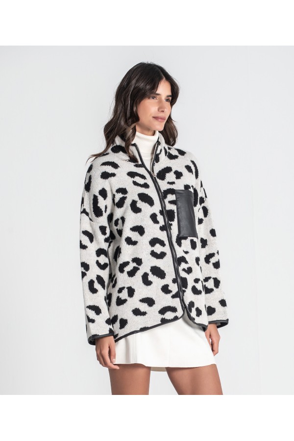 Chaqueta Animal Print. Inicio.  | Bambalinas Closet
