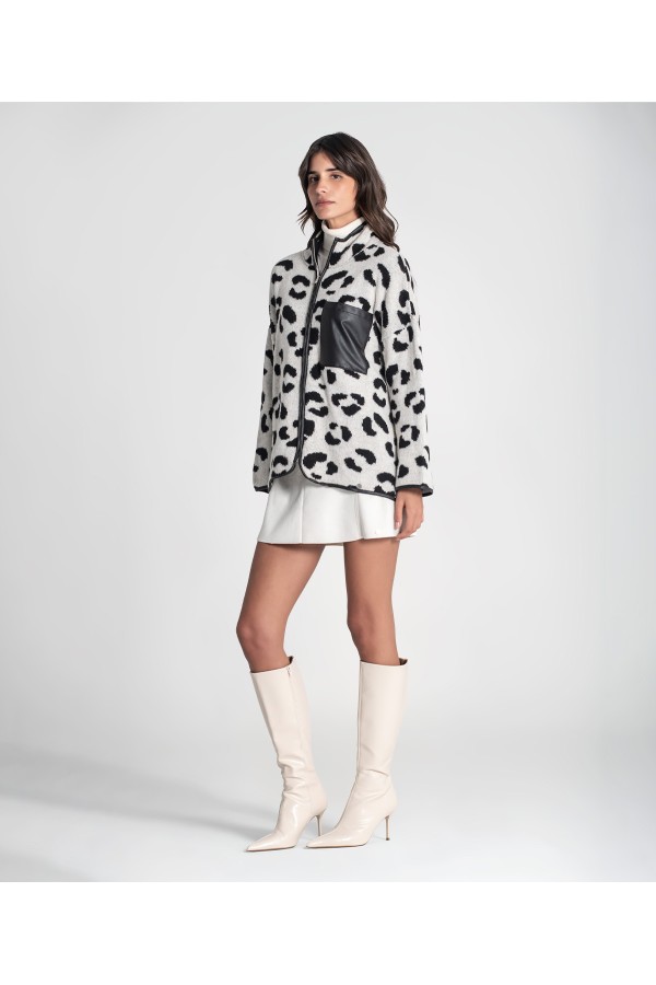 Chaqueta Animal Print. Inicio.  | Bambalinas Closet