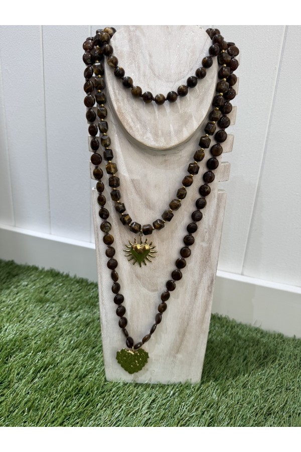 Collar Sol Corazon. Bisuteria. Color: verde kaki, crudo, marron chocolate |