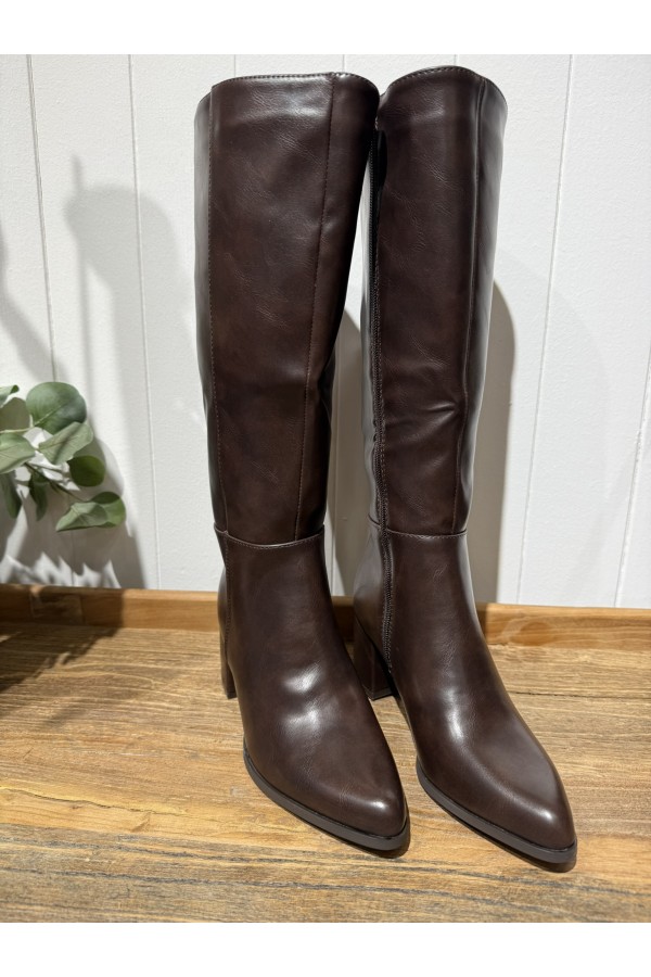 Botas Manhattan Chocolate. Botas Altas. Tallas: 36, 37, 38, 39, 40, 41 |