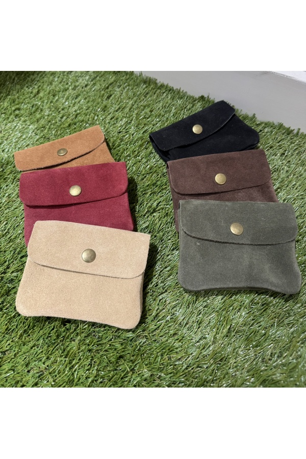 Monedero Serraje. Varios. Color: verde kaki, marron chocolate, negro, camel