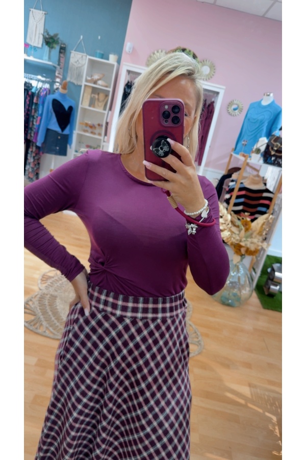 Camiseta Nudo. Inicio. Color: granate, marron chocolate; Tallas: talla unica |