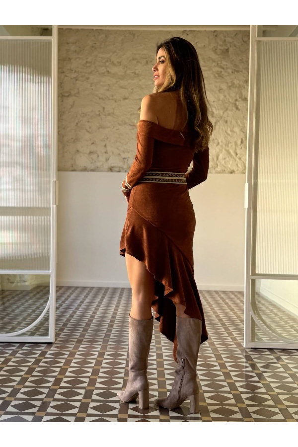 Vestido Melanita Camaleonica. Vestidos / Conjuntos C. Tallas: s, m, l, xs |