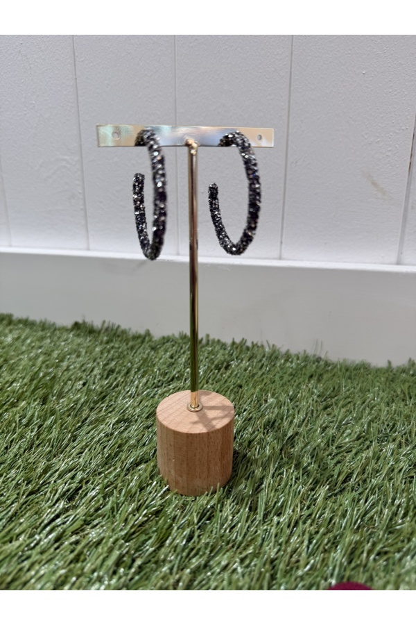 Pendientes Aro Noche. Bisuteria. Color: plateado, negro | Bambalinas Closet