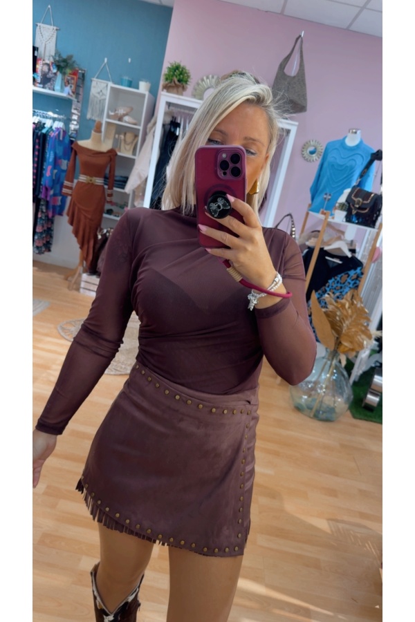 Body Bella. Camisas / Tops/Chalecos. Color: negro, marron chocolate, maquillaje