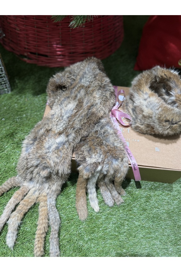 Conjunto Pelo. Varios. Color: blanco roto, maquillaje, negro, granate, marron