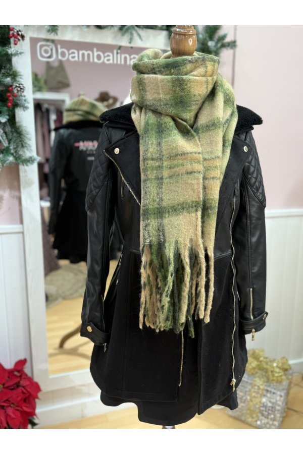 Bufanda Franela Cuadros. Inicio. Color: negro, verde, celeste, beige, naranja