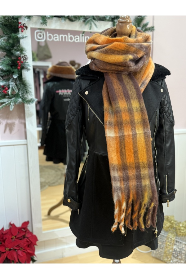 Bufanda Franela Cuadros. Inicio. Color: negro, verde, celeste, beige, naranja