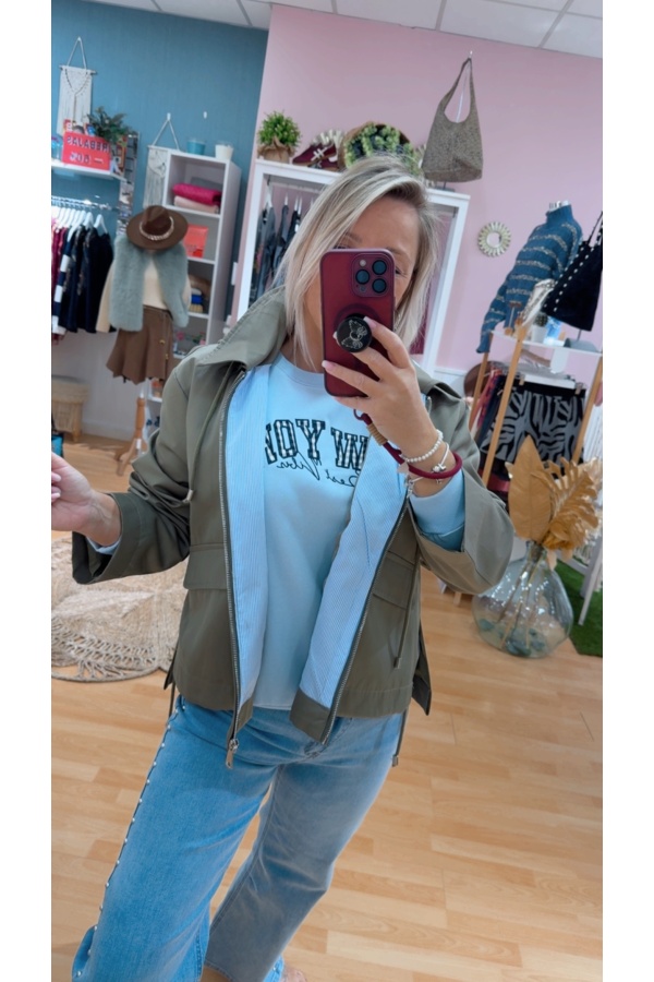 Parka Primavera Kaki. Prenda exterior. Tallas: l/xl, s/m | Bambalinas Closet