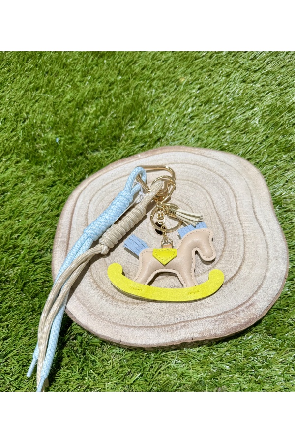 LLavero Caballito Madera. Varios. Color: verde mint, beige, naranja | Bambalinas