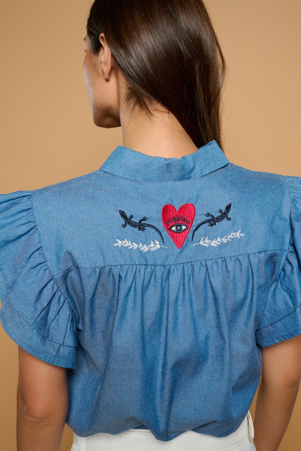 Camisa Parpadela. Camisas / Tops/Chalecos. Tallas: s, m, l, xs | Bambalinas Closet