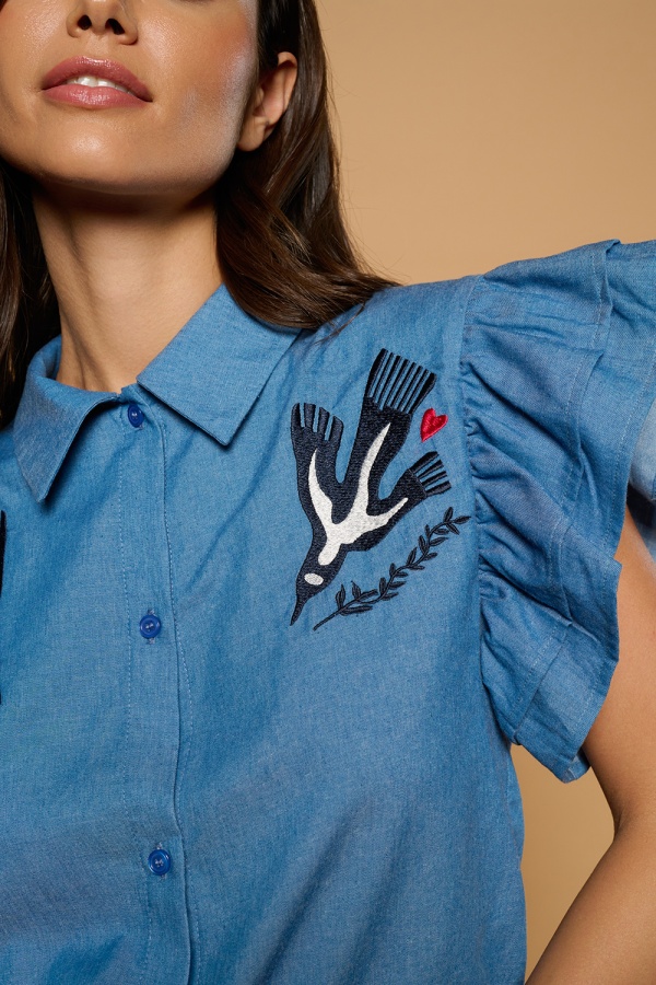 Camisa Parpadela. Camisas / Tops/Chalecos. Tallas: s, m, l, xs | Bambalinas Closet