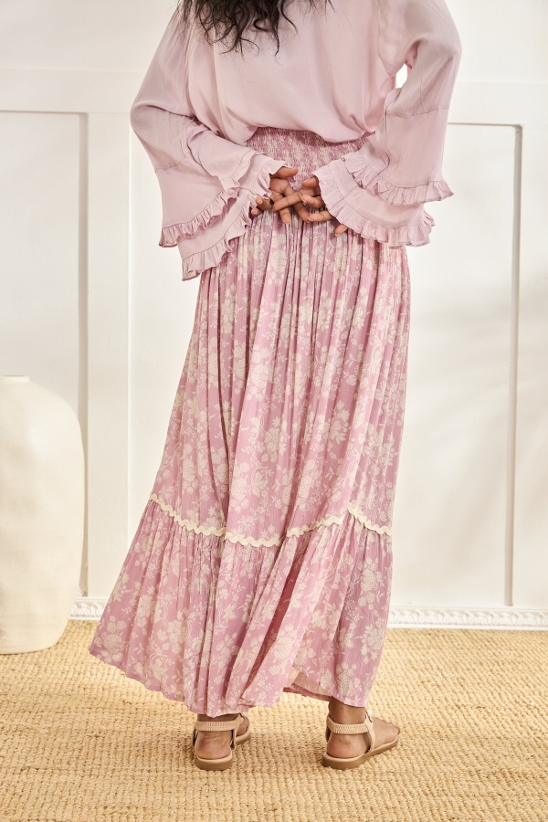 Falda Lilas. Inicio.  | Bambalinas Closet