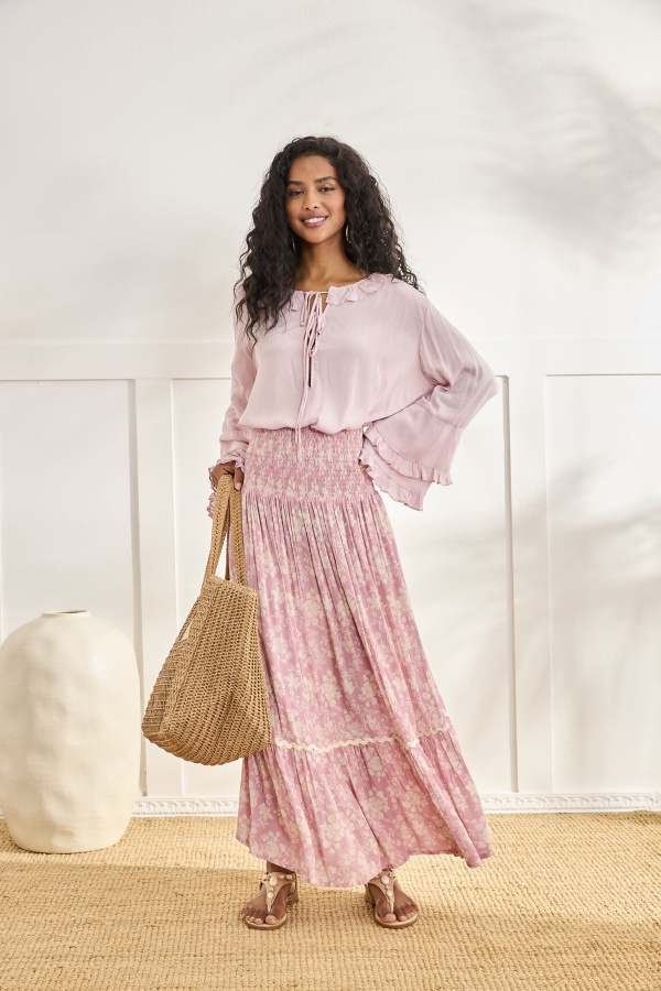 Falda Lilas. Inicio.  | Bambalinas Closet