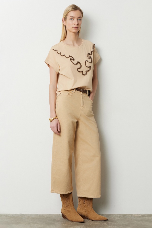 Camiseta Western Beige. Camisetas / Camisas BSB. Tallas: m, s | Bambalinas Closet