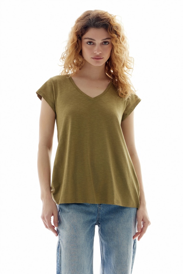 Camiseta Sara. Camisetas / Camisas BSB. Color: verde kaki, naranja fluor; Tallas: